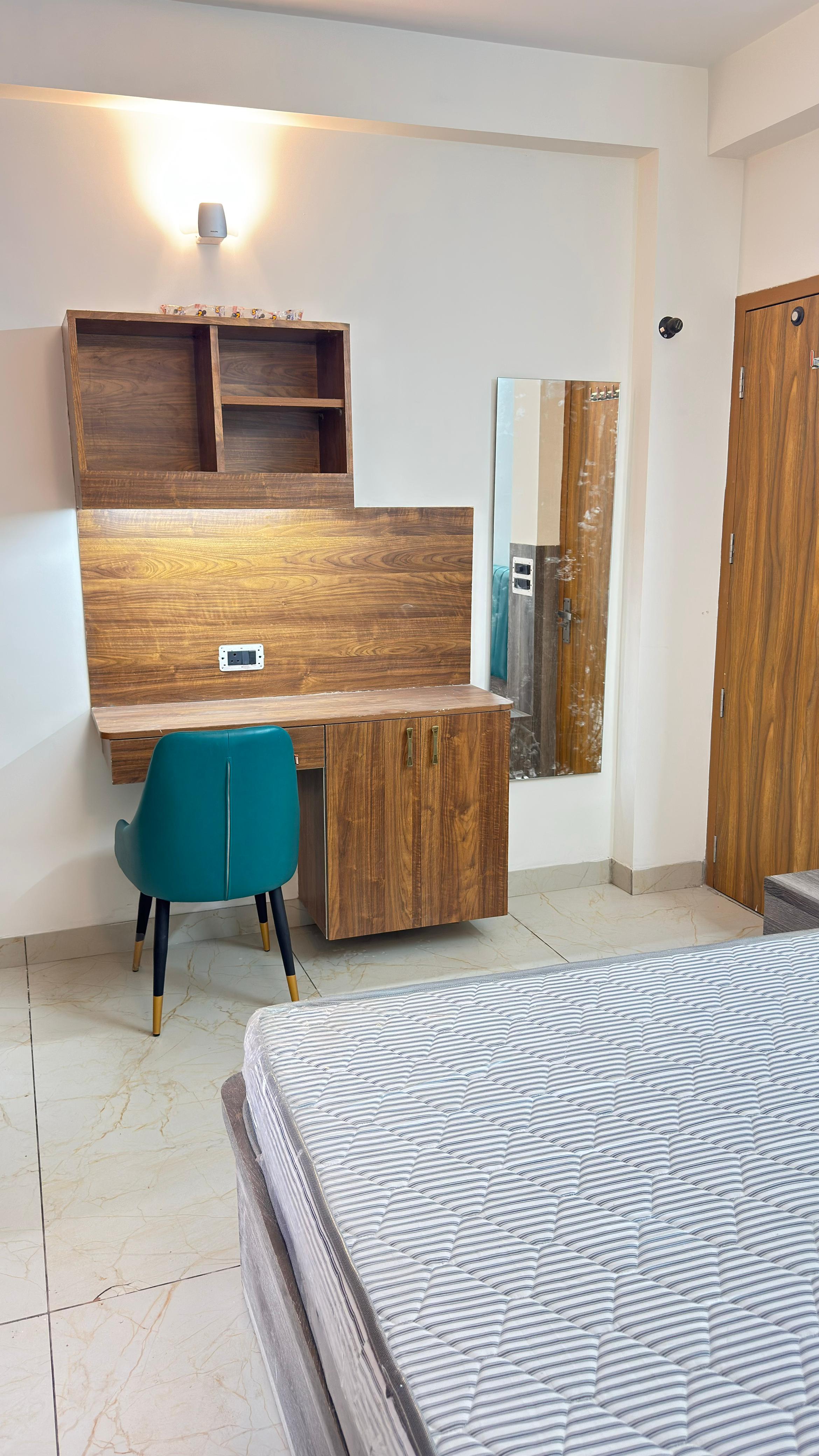 Ishwar studios Apartment image 2